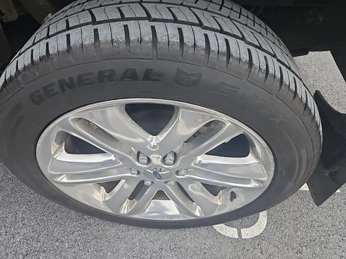 Used 2014 Ford F150 Limited image 8