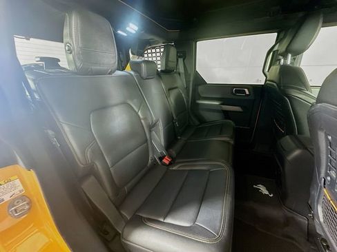 Used 2022 Ford Bronco Badlands image 27