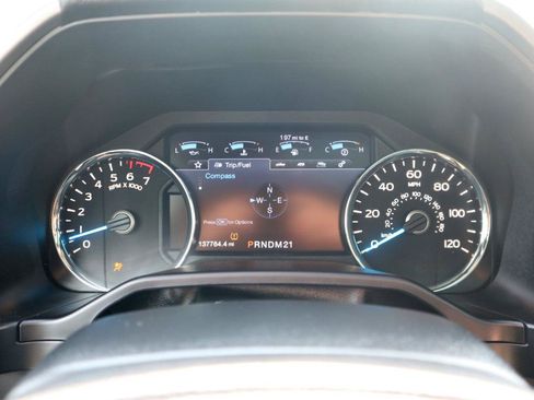 Used 2016 Ford F150 Platinum w/ Equipment Group 701A Luxury AWD/4WD image 24