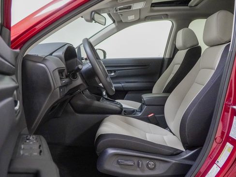 Certified 2025 Honda CR-V EX image 18