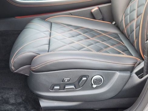 New 2026 Genesis GV70 3.5T Sport Prestige AWD/4WD image 19