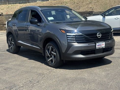 New 2026 Nissan Kicks SV FWD image 27