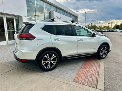 Used 2018 Nissan Rogue SL FWD image 7