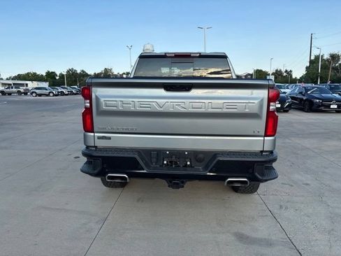 Used 2024 Chevrolet Silverado 1500 LT Trail Boss w/ LT Trail Boss Premium Package AWD/4WD image 6