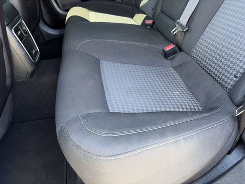 Used 2020 Dodge Charger R/T RWD image 14