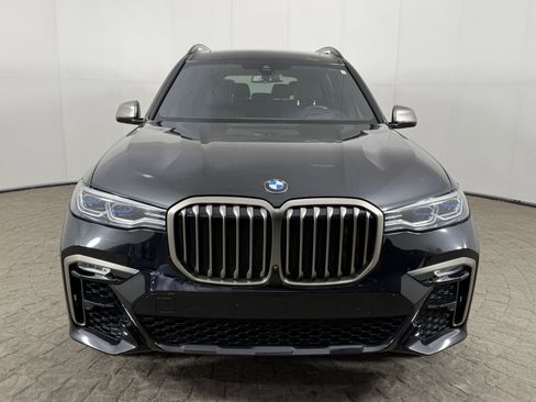 Used 2022 BMW X7 M50i w/ Cold Weather Package AWD/4WD image 2
