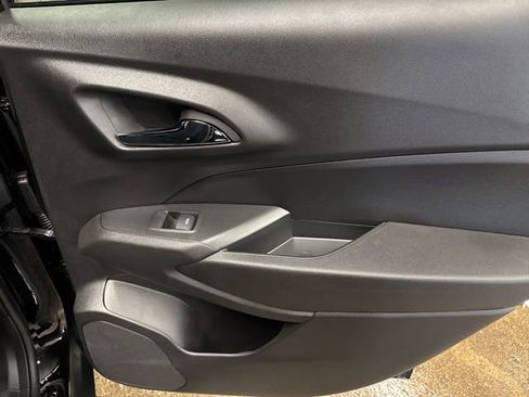 New 2026 Chevrolet Trax RS FWD image 23