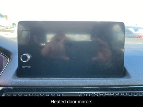 Used 2022 Honda Civic Touring image 16