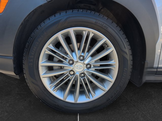 Used 2019 Hyundai Kona SEL w/ SEL Tech Package 02 FWD image 9