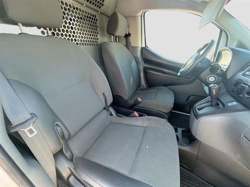 Used 2021 Nissan NV200 S image 21