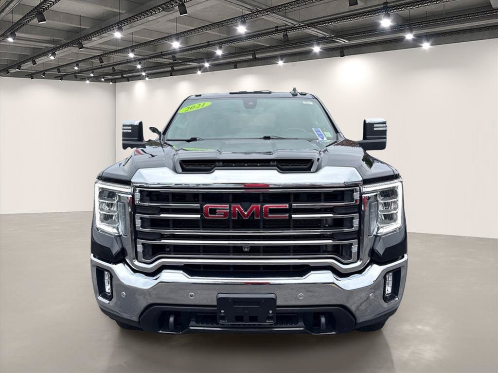 Used 2021 GMC Sierra 2500 SLT w/ SLT Premium Package AWD/4WD image 2