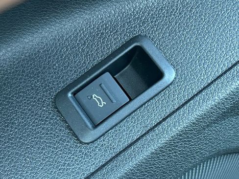 Used 2022 Audi Q3 2.0T Premium image 57