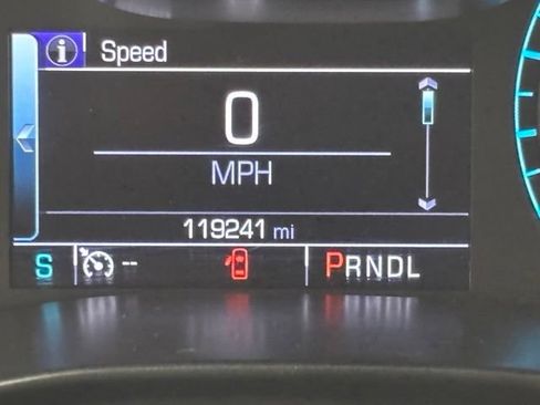Used 2018 Chevrolet Colorado Z71 AWD/4WD image 23