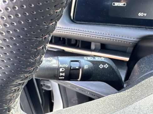 Used 2023 Nissan Ariya EVOLVE+ e-4ORCE image 28