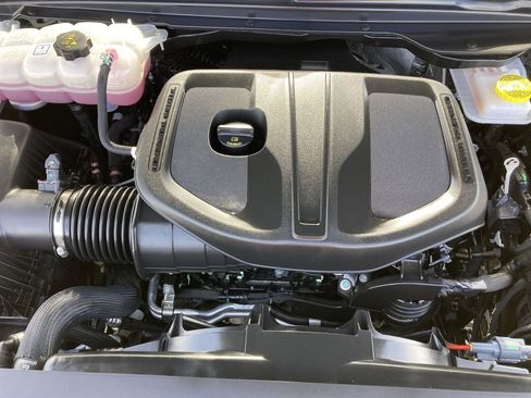 Used 2026 RAM 1500 Laramie w/ Night Edition image 18