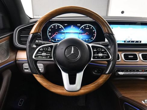 Used 2022 Mercedes-Benz GLS 450 4MATIC image 31