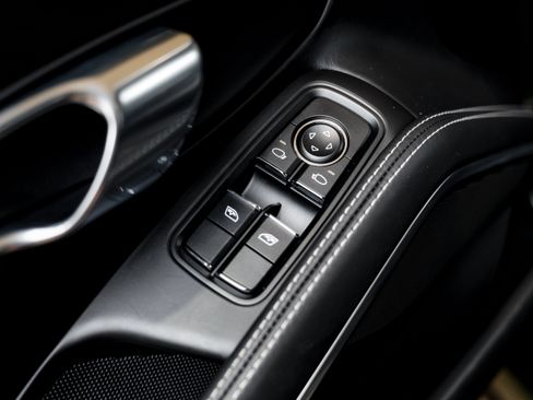 Used 2018 Porsche 911 GT3 RWD image 46