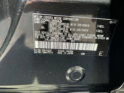 Used 2017 Toyota RAV4 SE AWD/4WD image 28