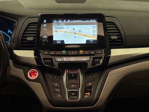 Used 2019 Honda Odyssey Touring image 14