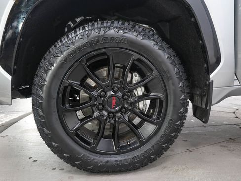 Used 2024 Toyota Tundra Platinum w/ TRD Off-Road Package AWD/4WD image 32