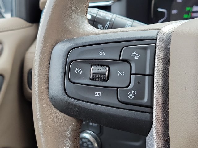 Used 2023 GMC Yukon XL Denali AWD/4WD image 12