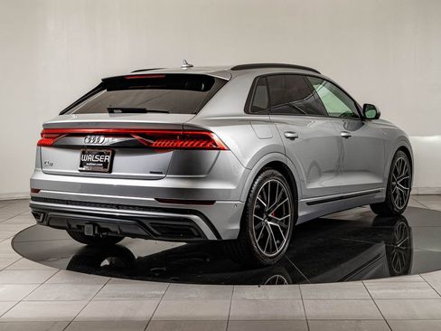 Used 2019 Audi Q8 Prestige AWD/4WD image 5