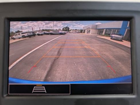 Used 2024 Chevrolet Equinox LT FWD image 24