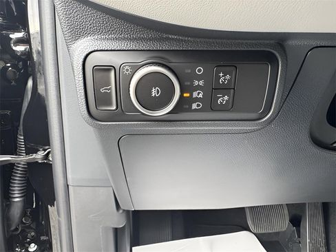 New 2025 Ford Explorer Active w/ Active Comfort Package image 23