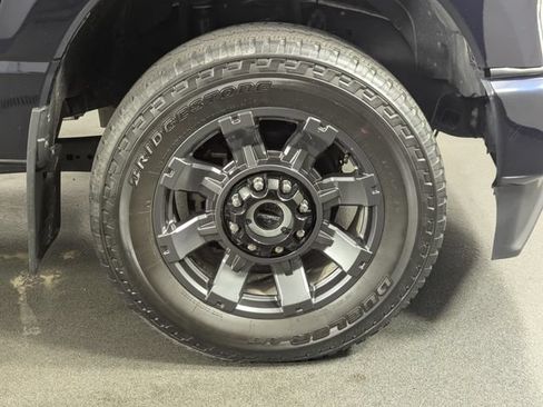 Used 2024 Ford F250 Lariat w/ Sport Appearance Package AWD/4WD image 12