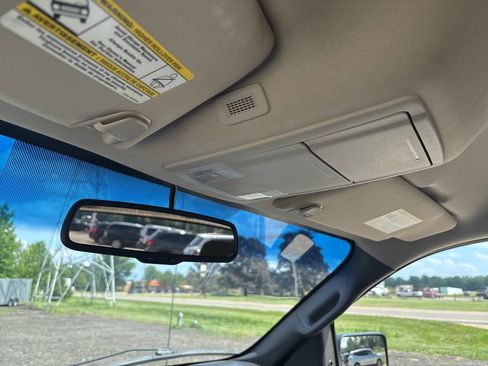 Used 2010 Ford F150 XLT RWD image 28
