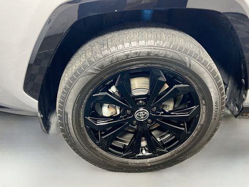 Used 2022 Toyota RAV4 XSE image 13