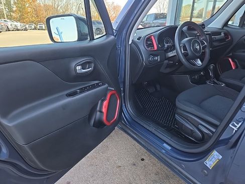 Used 2023 Jeep Renegade Trailhawk w/ Sun/Sound Group image 31