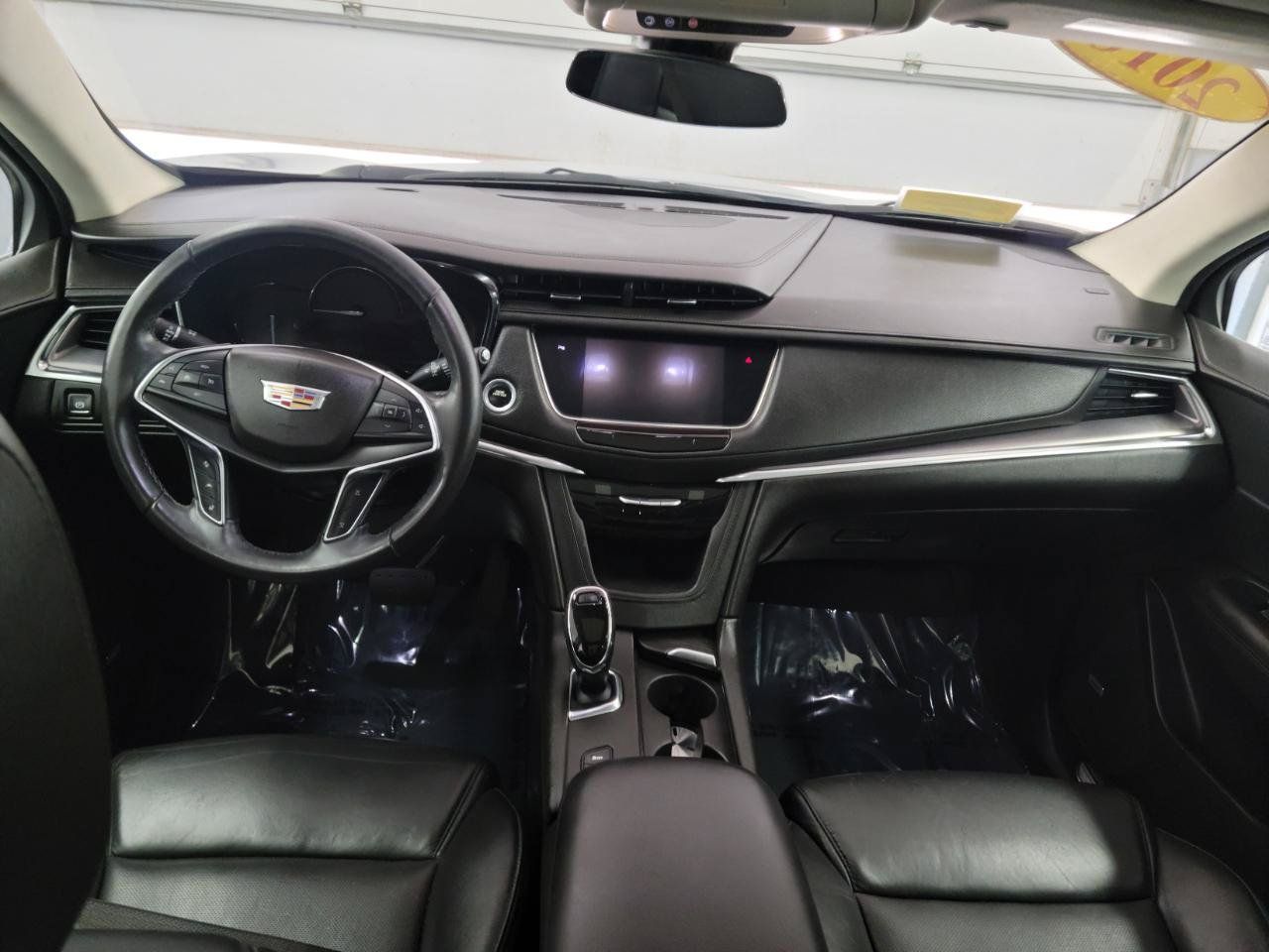 Used 2018 Cadillac XT5 Luxury w/ Driver Awareness Package AWD/4WD image 22