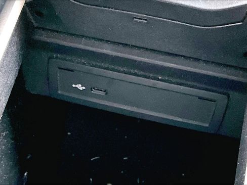 Certified 2022 Mercedes-Benz CLA 250 image 34