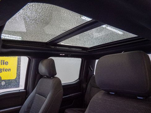 Used 2021 Ford F150 XLT w/ Equipment Group 302A High image 15