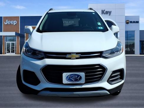 Used 2019 Chevrolet Trax LT w/ LT Convenience Package AWD/4WD image 7