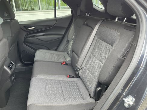 Used 2022 Chevrolet Equinox LT image 37