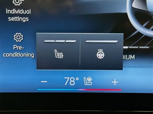 Certified 2024 BMW X7 xDrive40i w/ Premium Package image 21