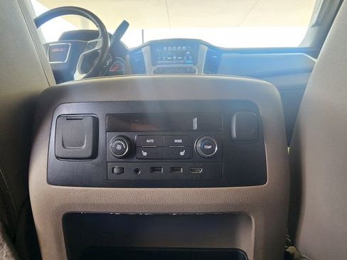Used 2020 GMC Yukon SLT w/ Open Road Package AWD/4WD image 20