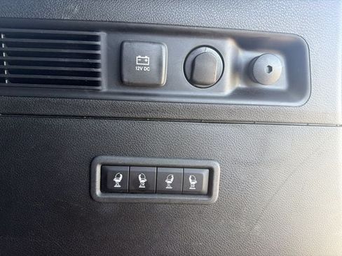 Used 2024 Jeep Wagoneer Series II w/ Flexible Seating Group RWD image 19