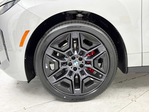 New 2026 BMW iX xDrive45 w/ M Sport Package AWD/4WD image 18