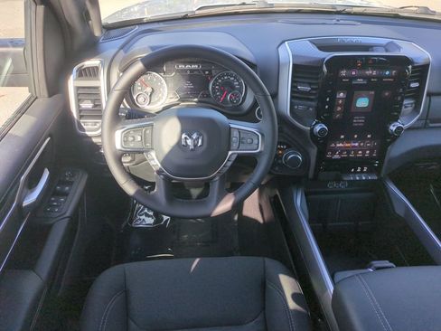 New 2026 RAM 1500 4x4 Crew Cab image 16