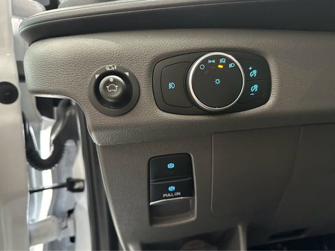 Used 2026 Ford Transit 350 XLT image 17