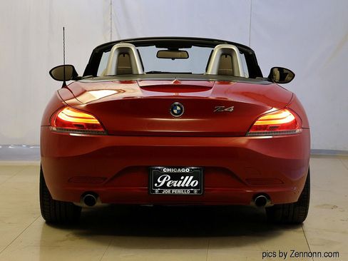 Used 2016 BMW Z4 sDrive35i image 2