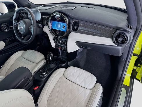 Certified 2024 MINI Cooper S FWD image 18