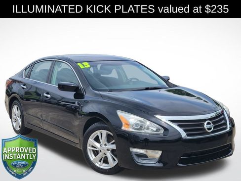 Used 2013 Nissan Altima 2.5 SV FWD image 1