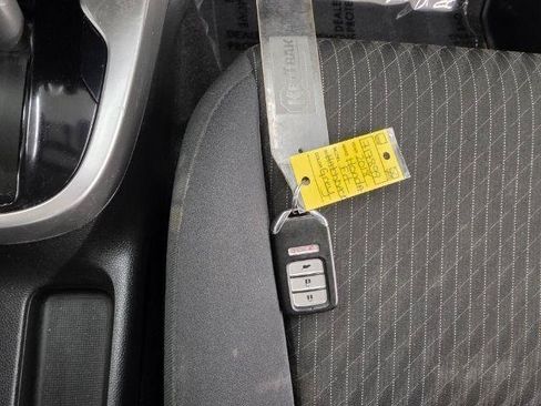 Used 2018 Honda Fit EX image 23