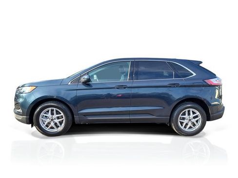 Certified 2023 Ford Edge SEL w/ Convenience Package AWD/4WD image 4