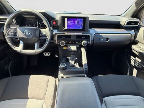 Used 2025 Toyota 4Runner TRD Sport AWD/4WD image 11