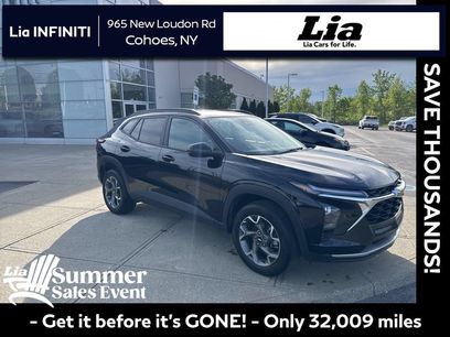 Used 2025 Chevrolet Trax LT w/ LT Convenience Package